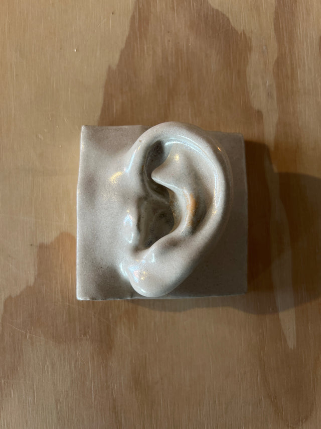 Square Ear (L) 05 - Jacob Laoru